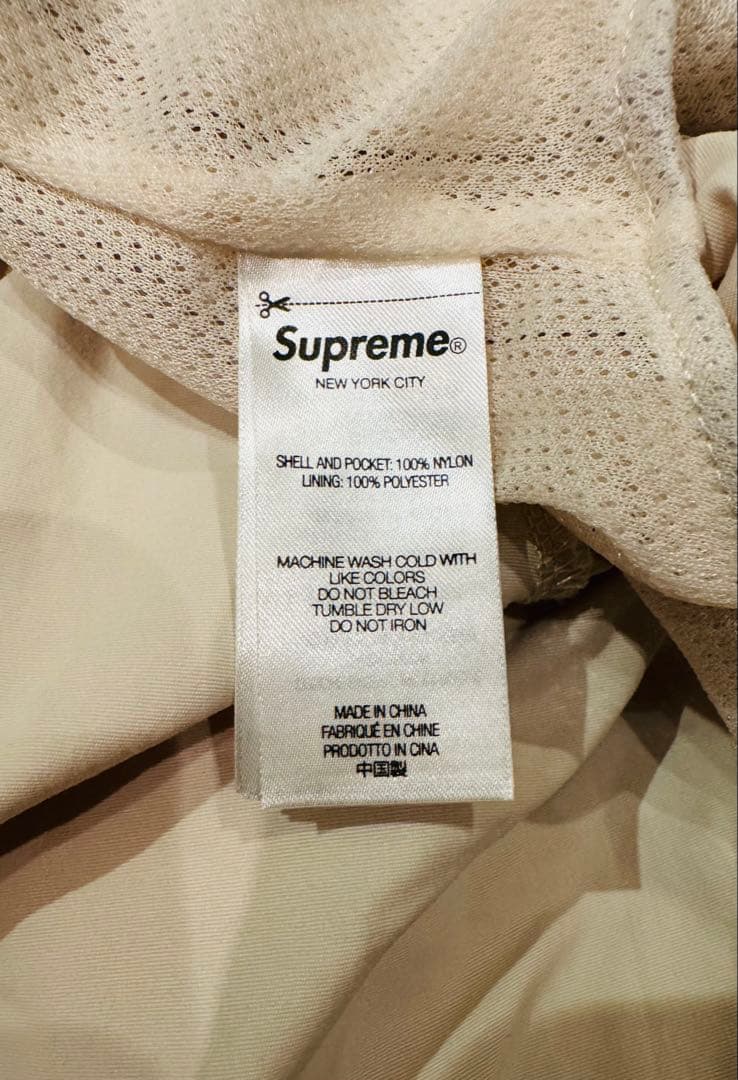 りSUPREME Cargo Water Short Stone