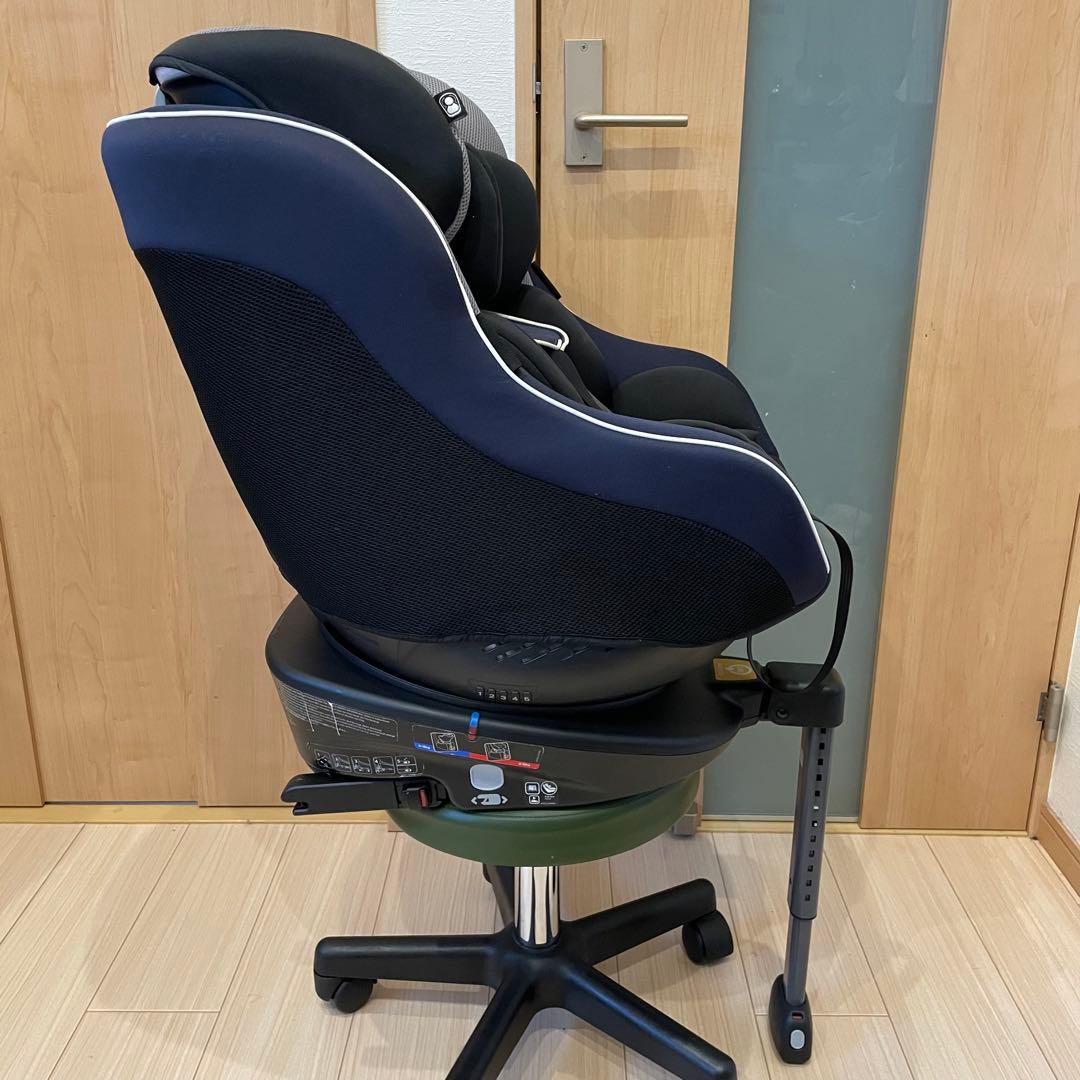 Joie ジョイー Arc 360 チャイルドシート ブラック&ネイビー