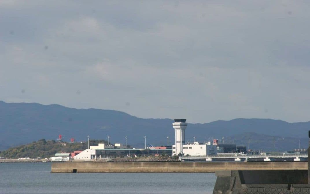 CANON　EOS　20D ダブルレンズ　一眼レフ⚡️キャノン⚡️望遠　初心者