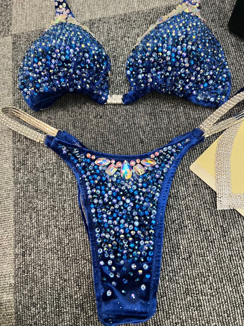 SEASON COMPETITION BIKINI 大会用ビキニ　♡