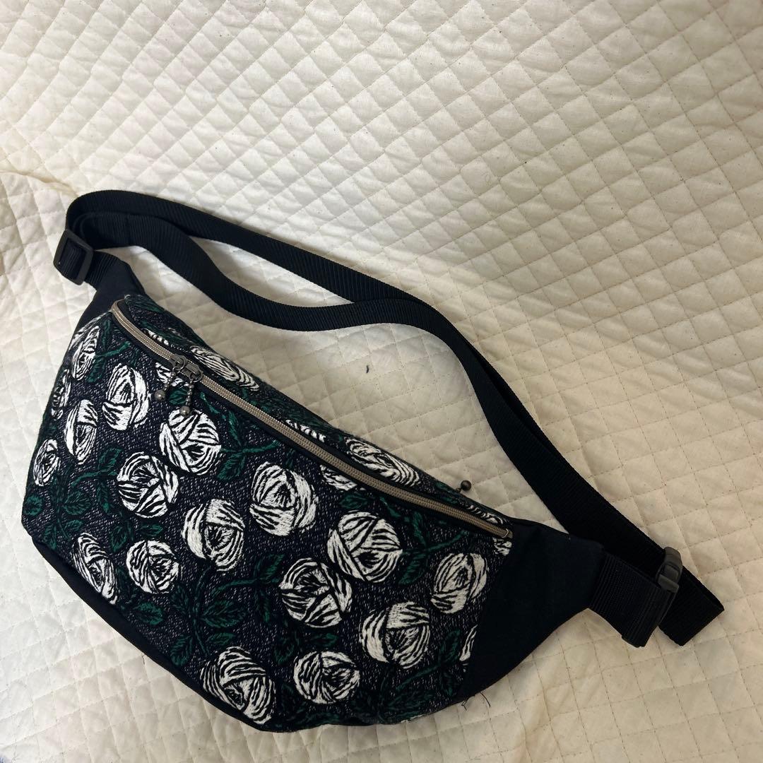 ミナペルホネン　2wayボディバッグ　rosyネイビー　ハンドメイド