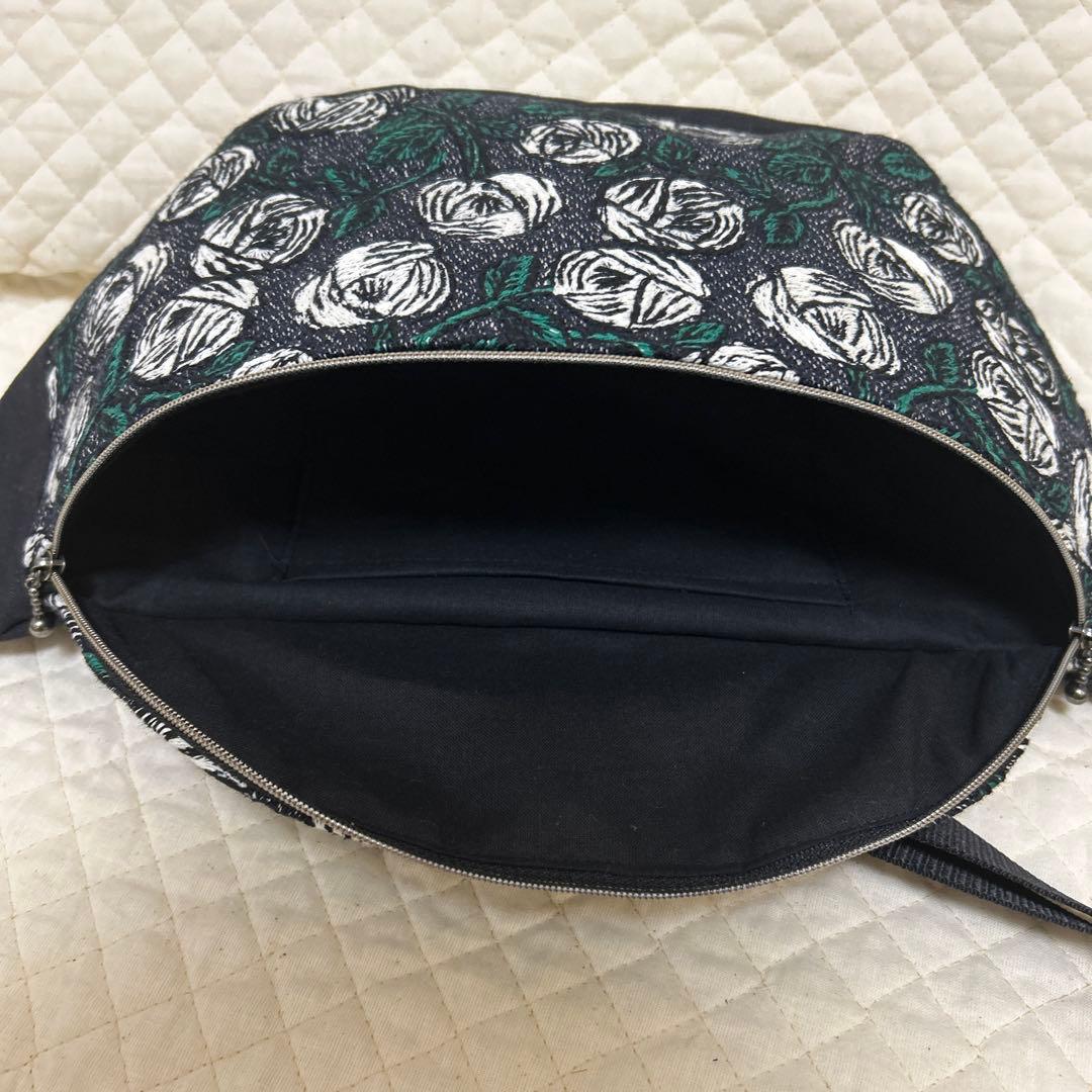 ミナペルホネン　2wayボディバッグ　rosyネイビー　ハンドメイド