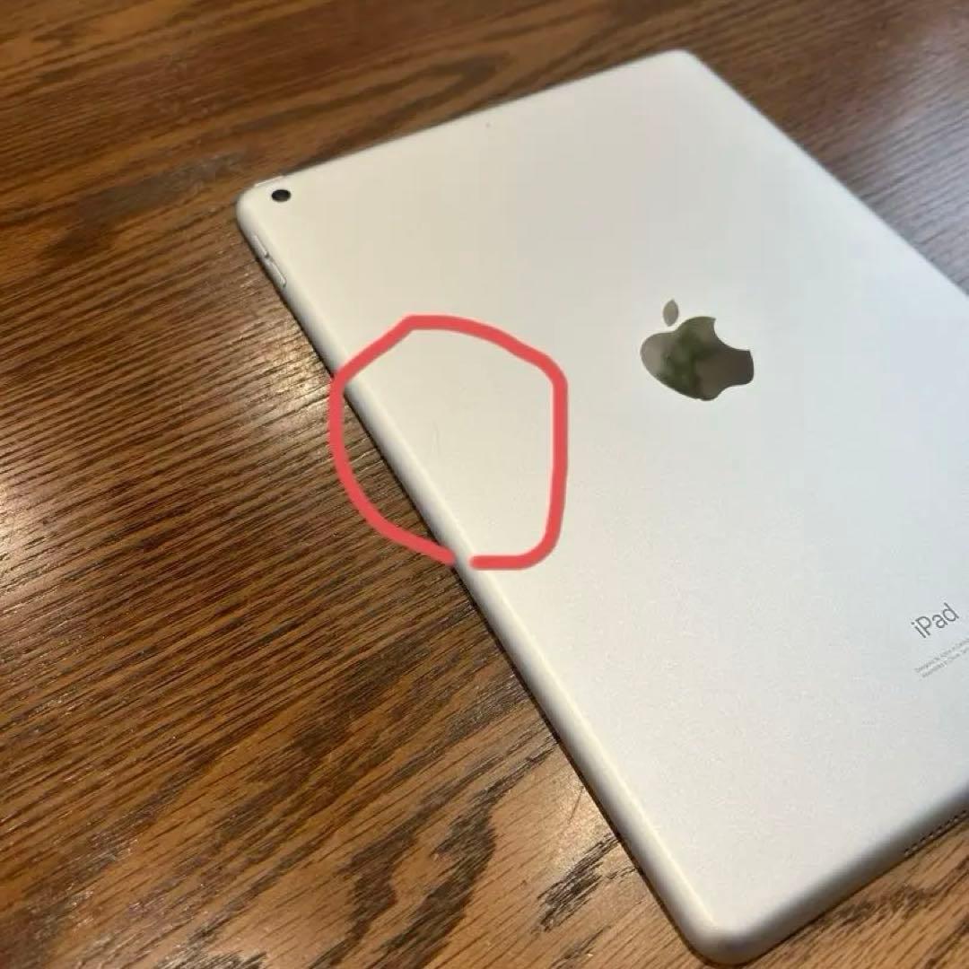 iPad 第7世代 WiFiモデル 128GB シルバー