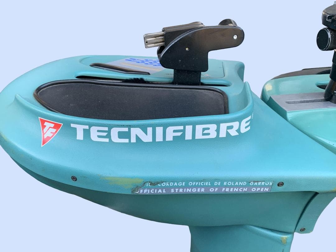 M5866 Tecnifibre 電動ストリングマシン ガット張り機 SP70