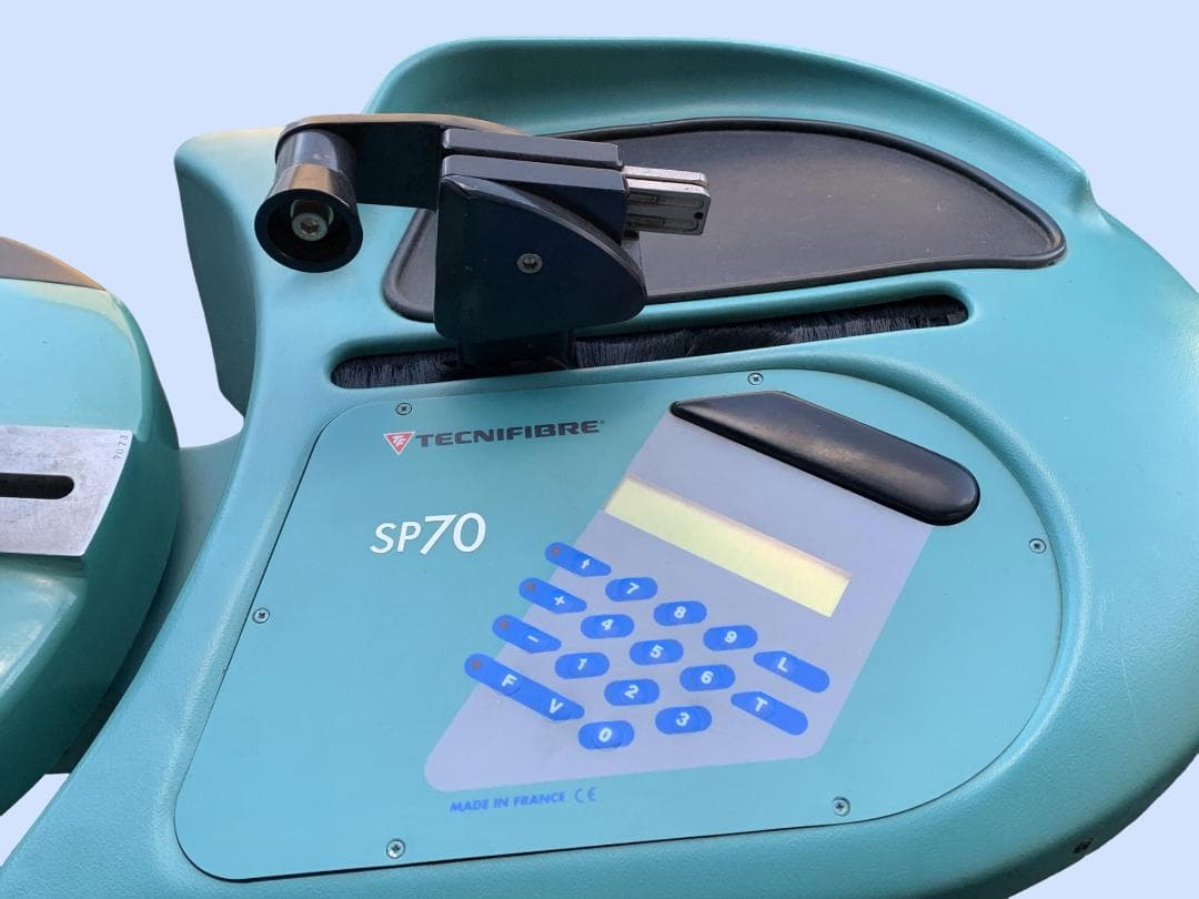 M5866 Tecnifibre 電動ストリングマシン ガット張り機 SP70