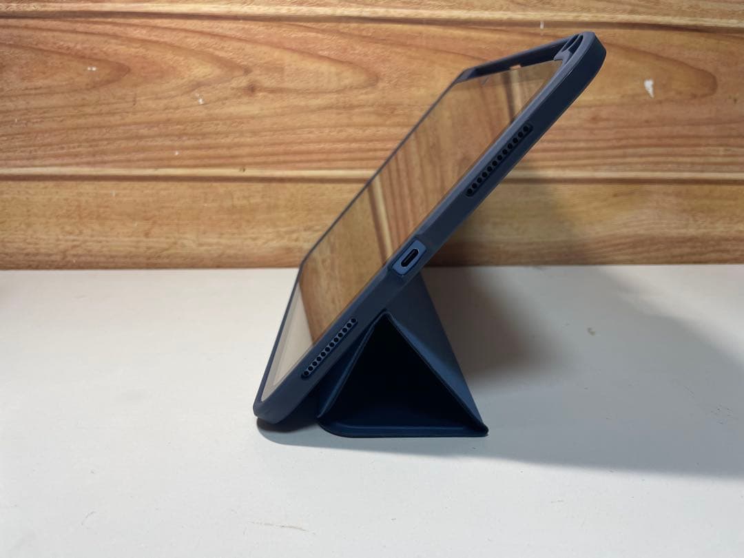 iPad 第11世代 128GB Wi-Fi 美品 箱あり ケース付