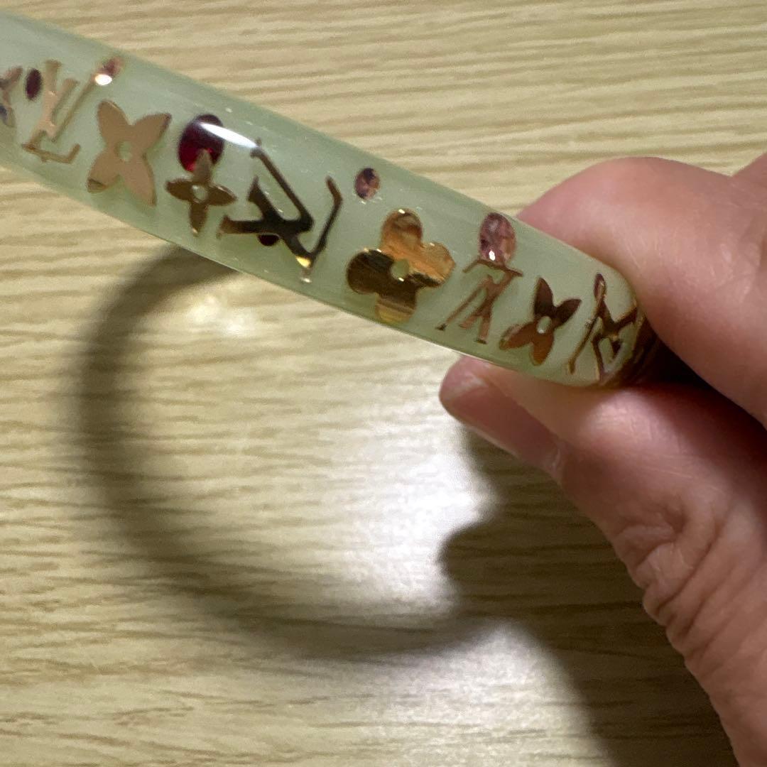 ヴィトン バングル