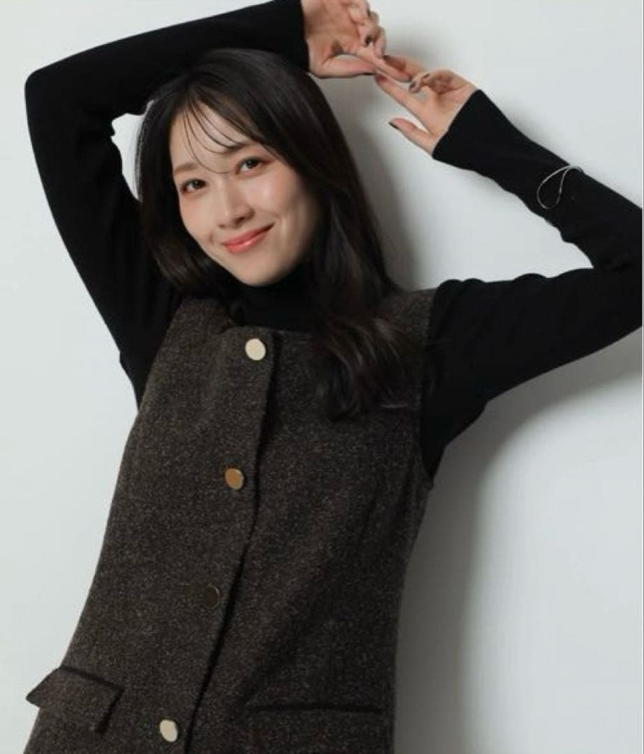 567【新品タグ付】Apuweiser-riche スクエアネックミニジャンスカ