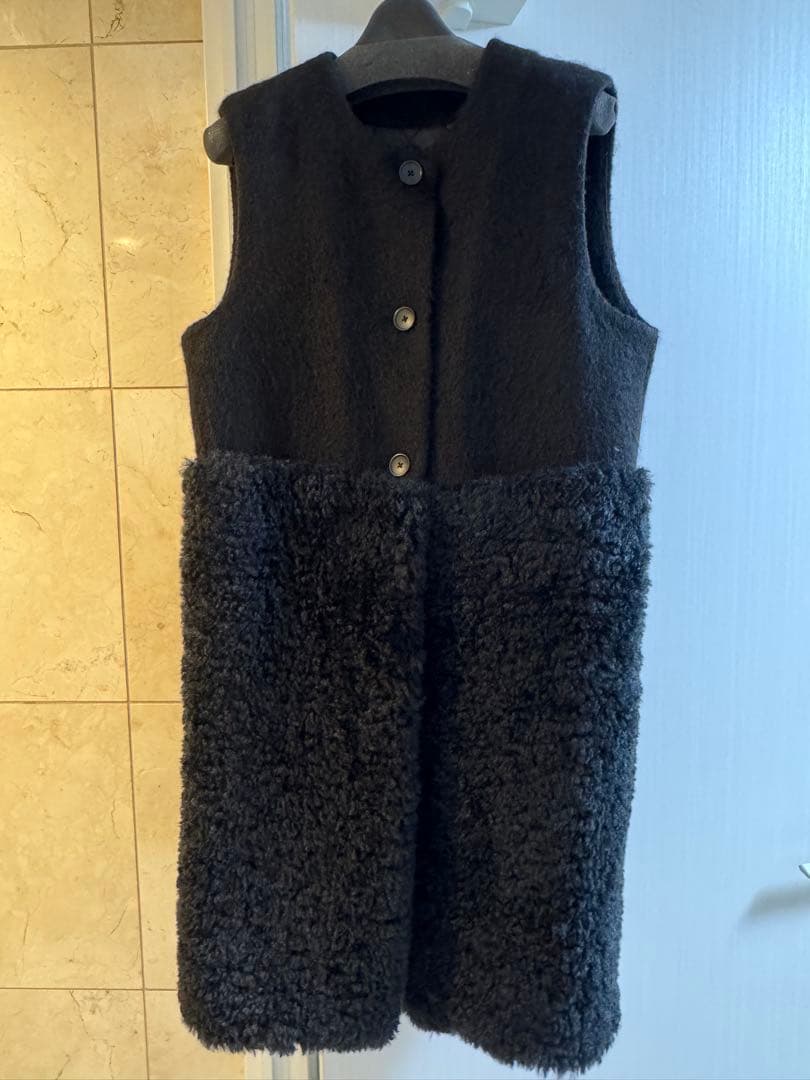 gypsohila ウールモヘアテディベスト　黒