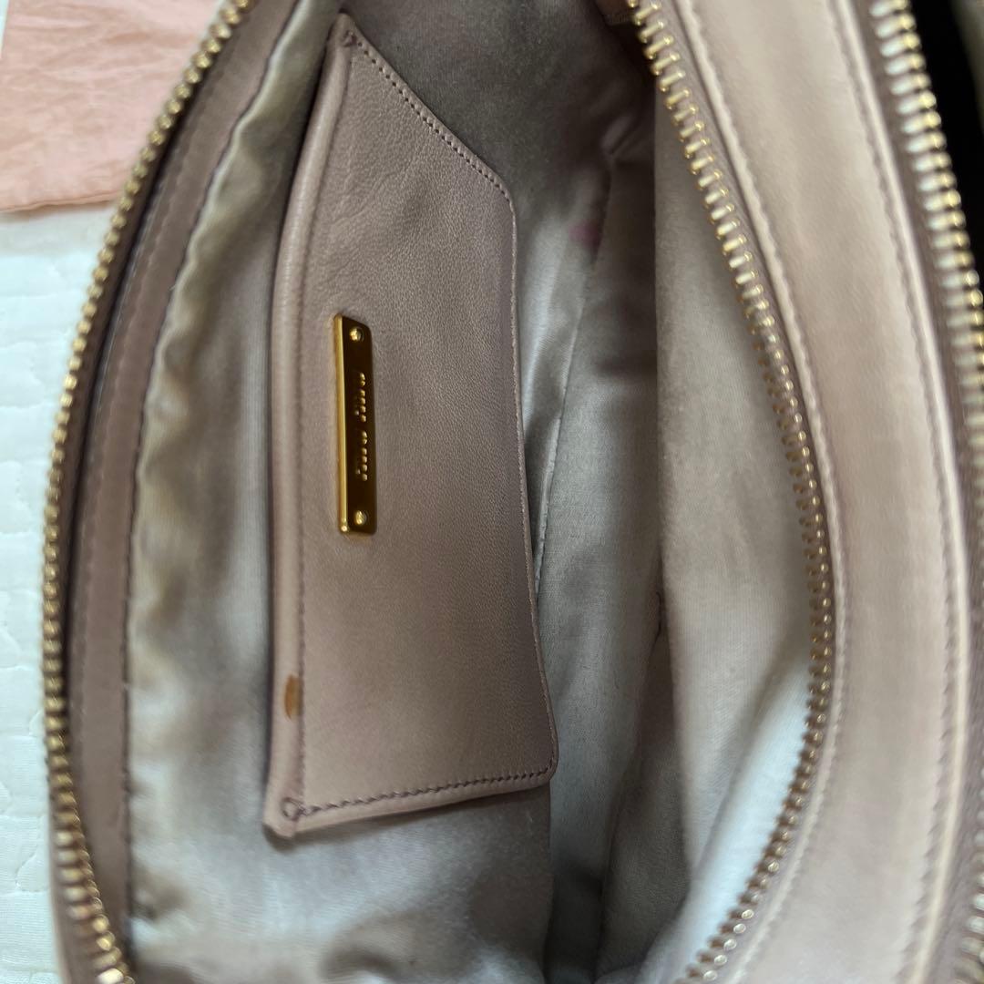 miu miu ショルダーバッグ