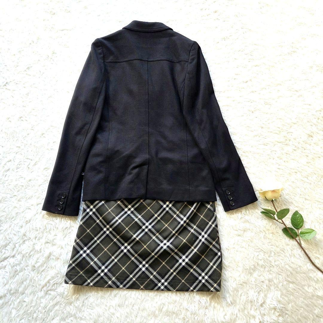 user_fdedc5b2様美品✨バーバリ－　黒ジャケット　ノバチェック160