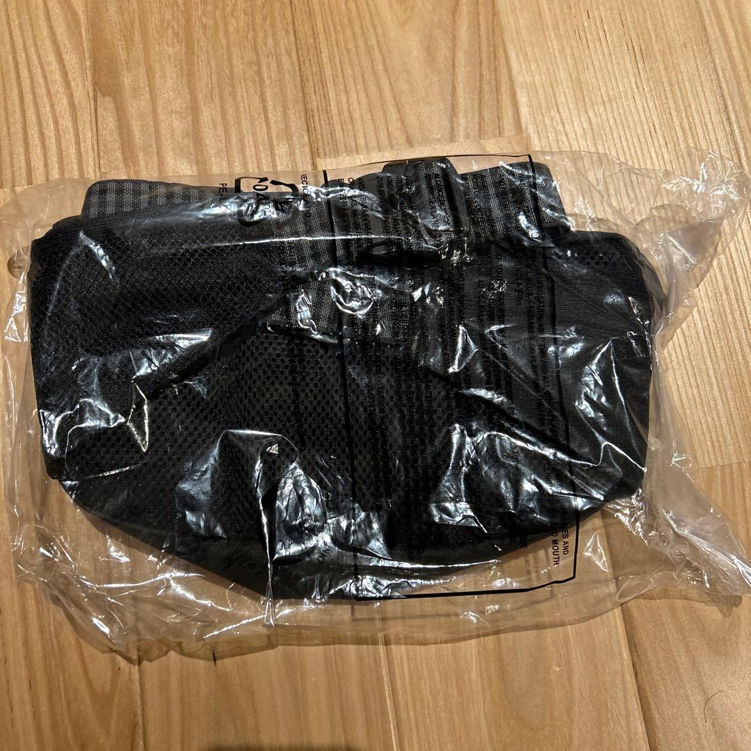 タイムセール！新品　ファミリア ニューエラ　コラボ　ボディバッグ