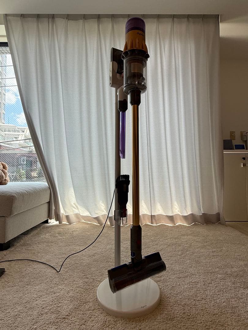 Dyson V8 Slim Fluffy ゴールド 掃除機 ダイソン