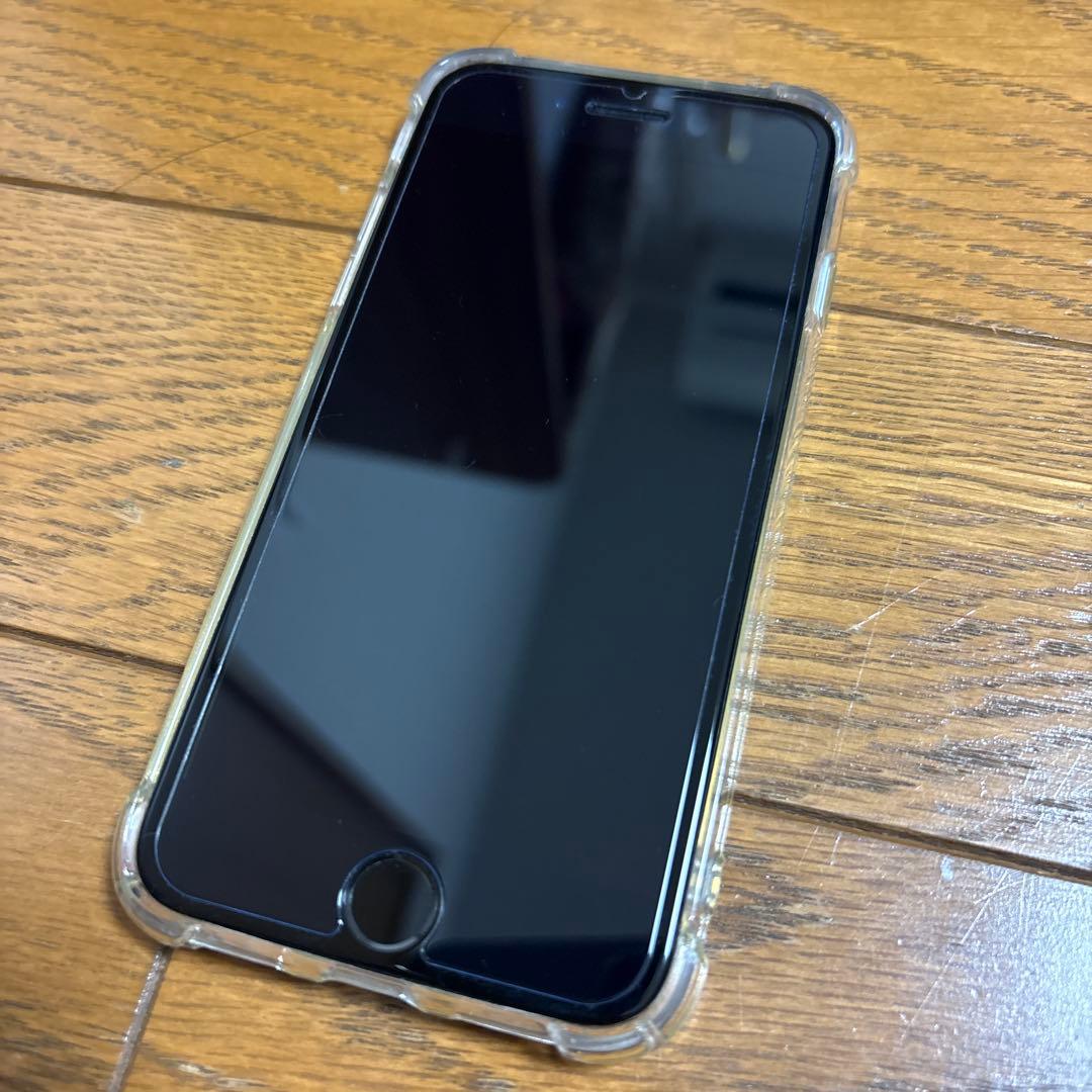 iPhone se3 ホワイト 64GB 本体　se 第3世代　第三世代