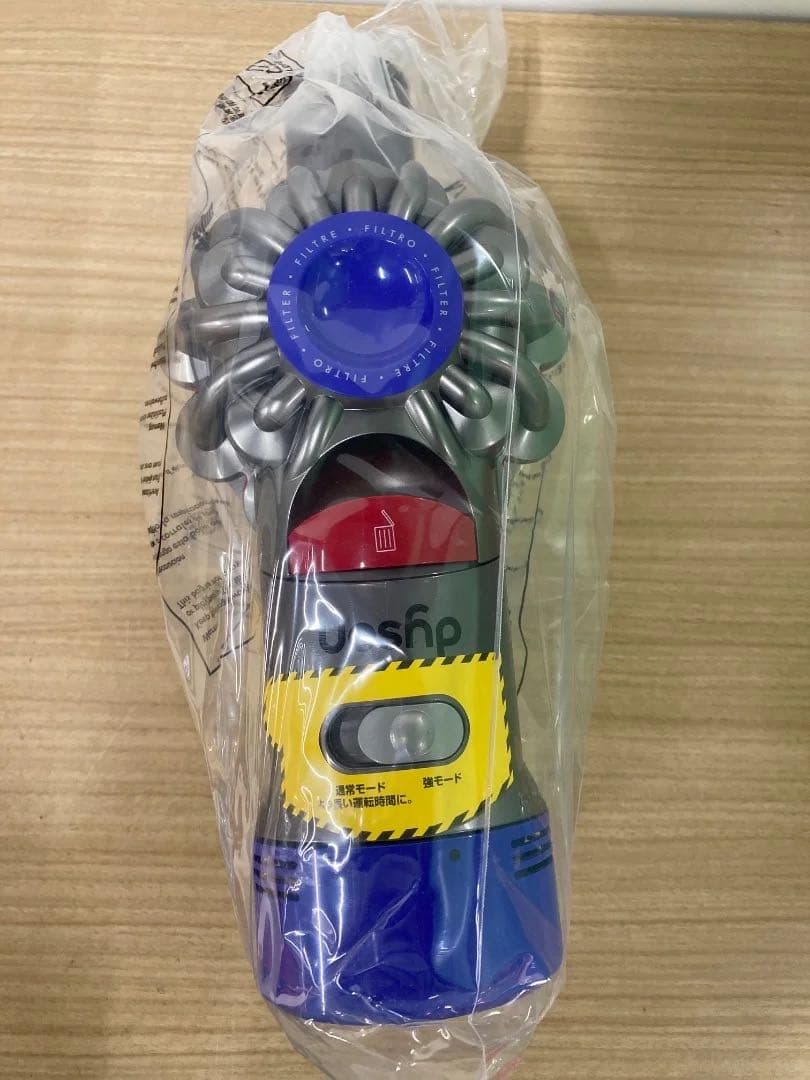 Dyson v7 triggerpro ハンディクリーナー　新品未使用