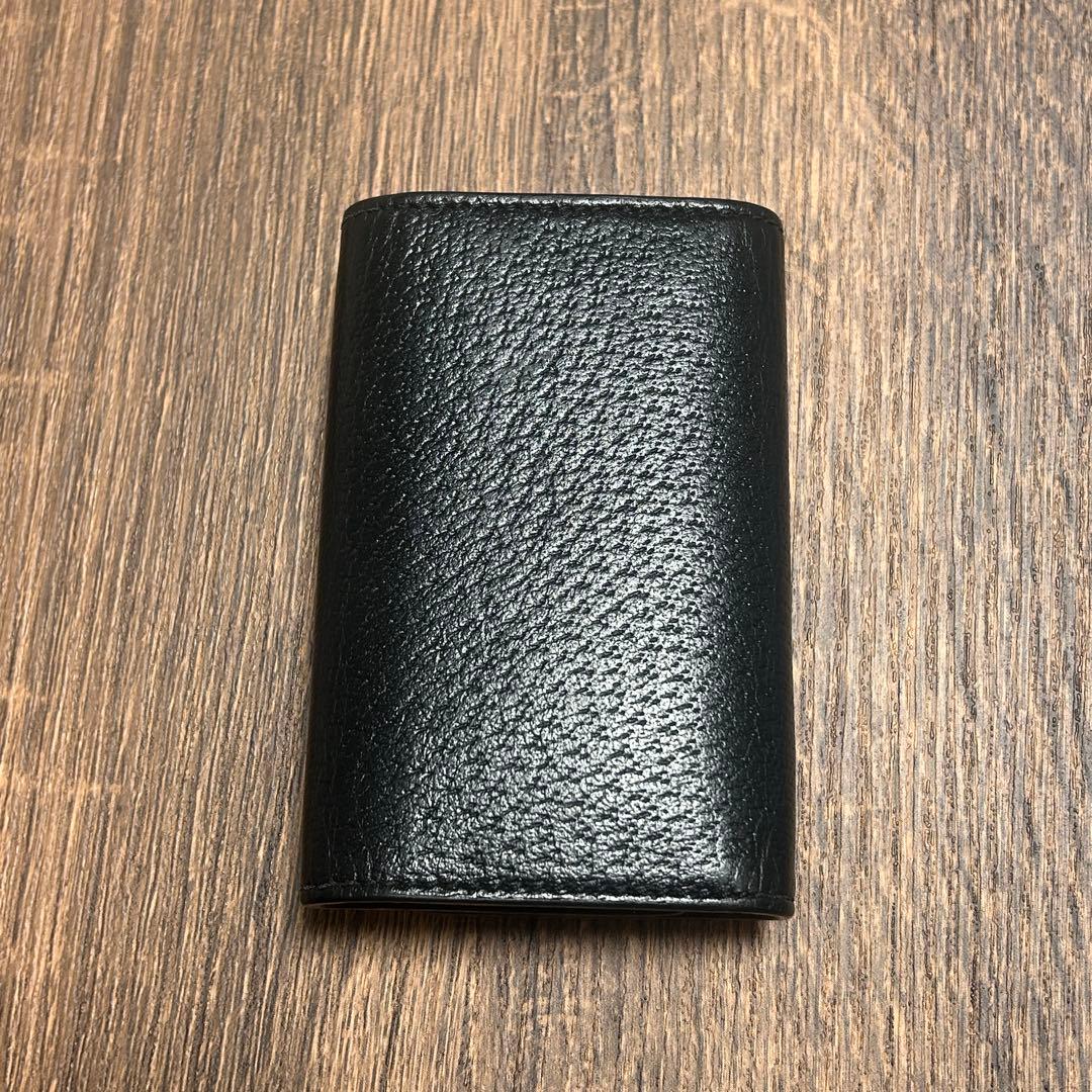 【なな】GUCCI 黒レザーキーケース
