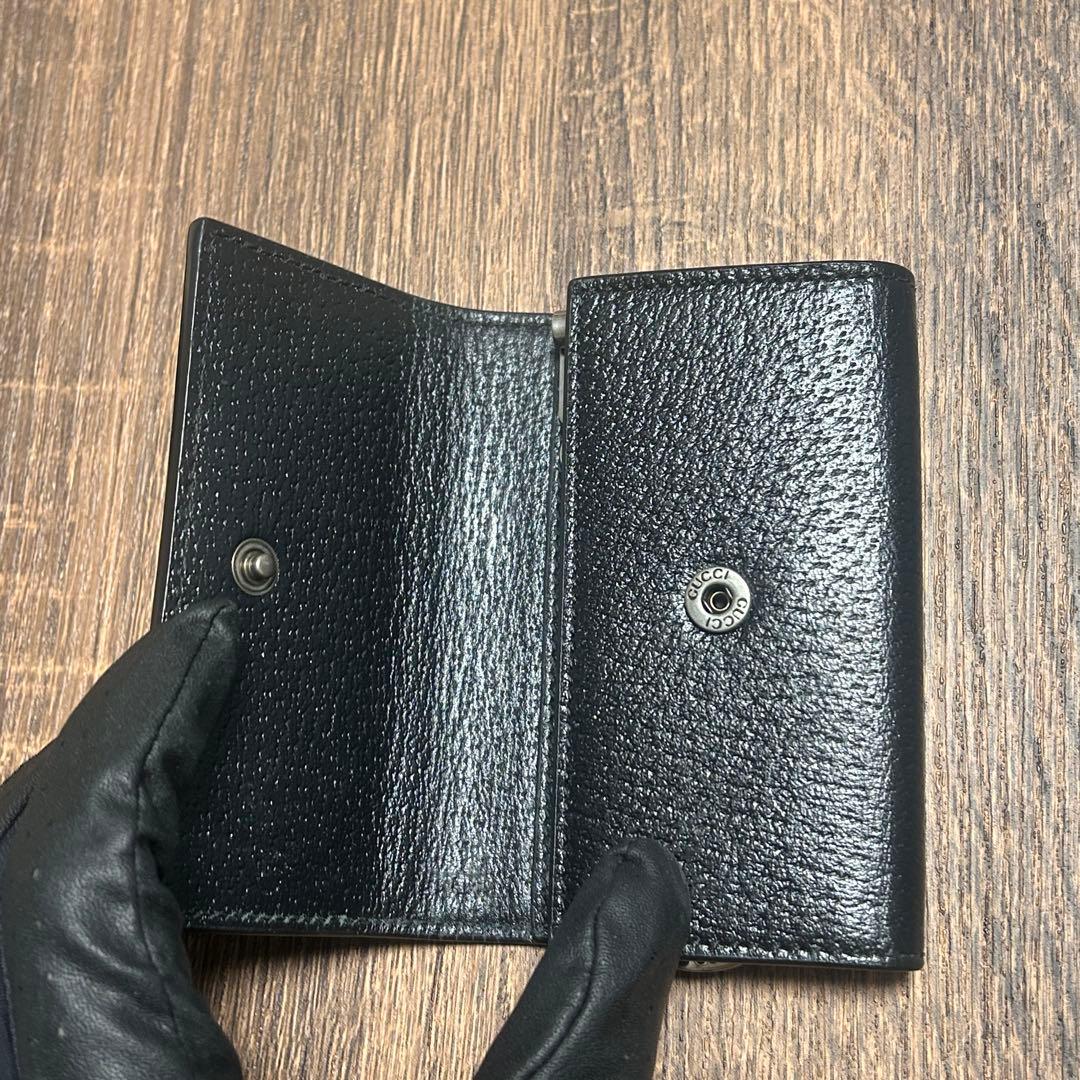 【なな】GUCCI 黒レザーキーケース