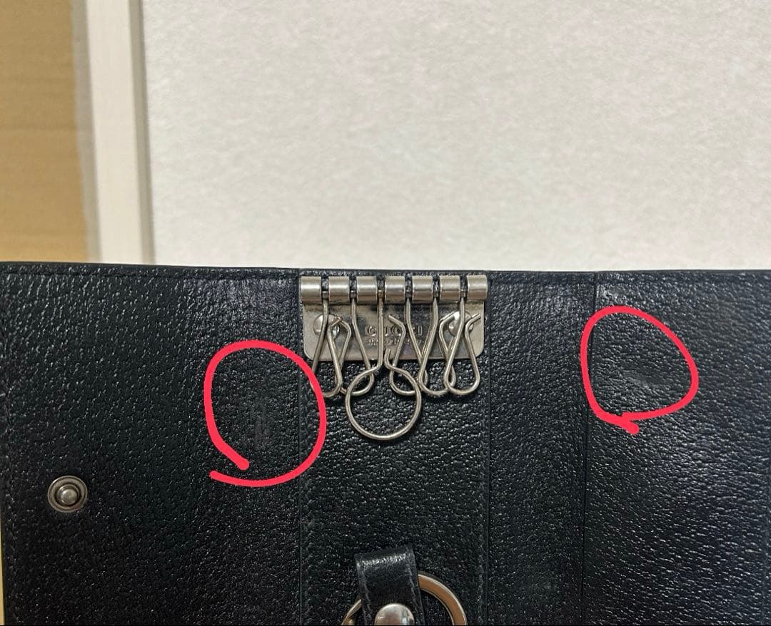 【なな】GUCCI 黒レザーキーケース