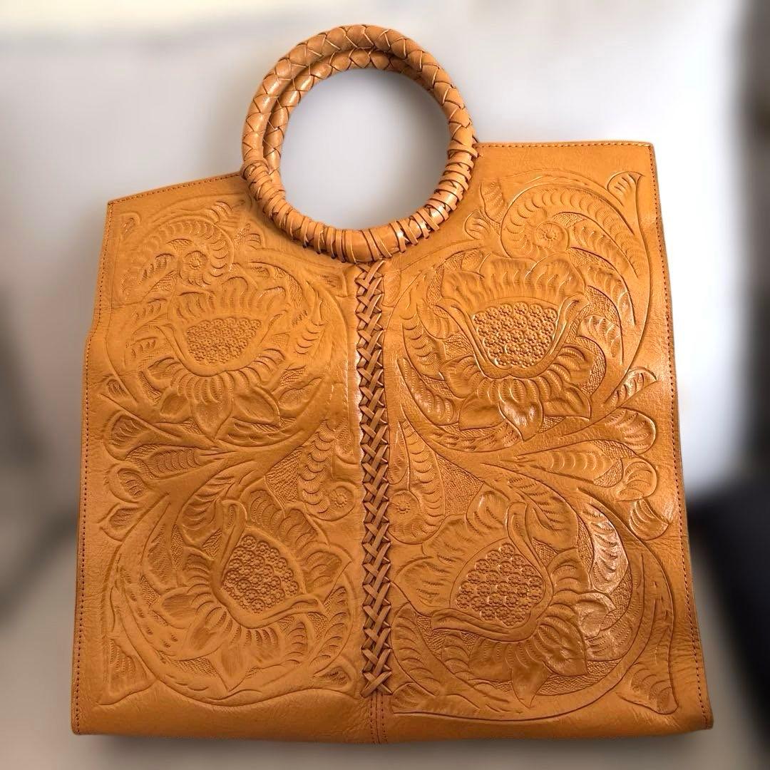 Carving Tribesレザー2wayショルダーバッグ 【ライトブラウン】