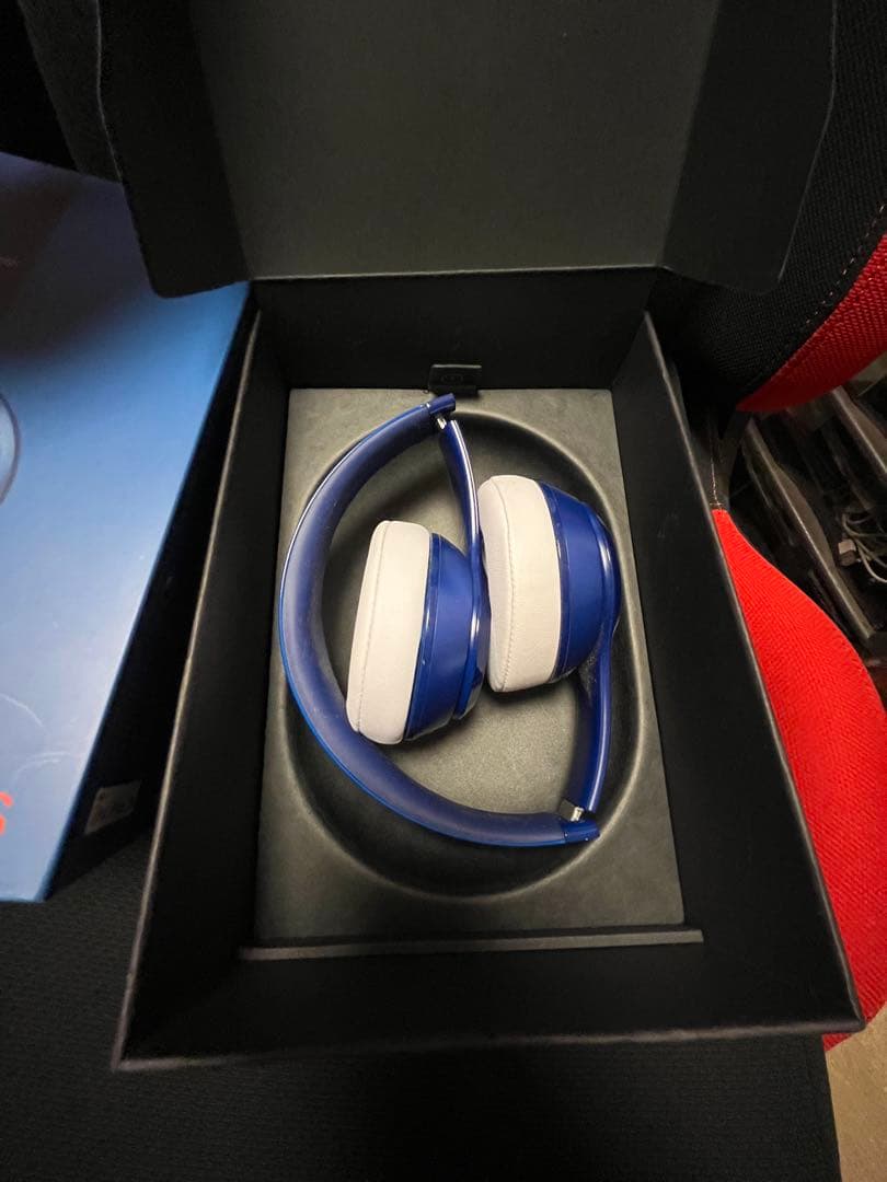 beats solo2 wireless ブルー