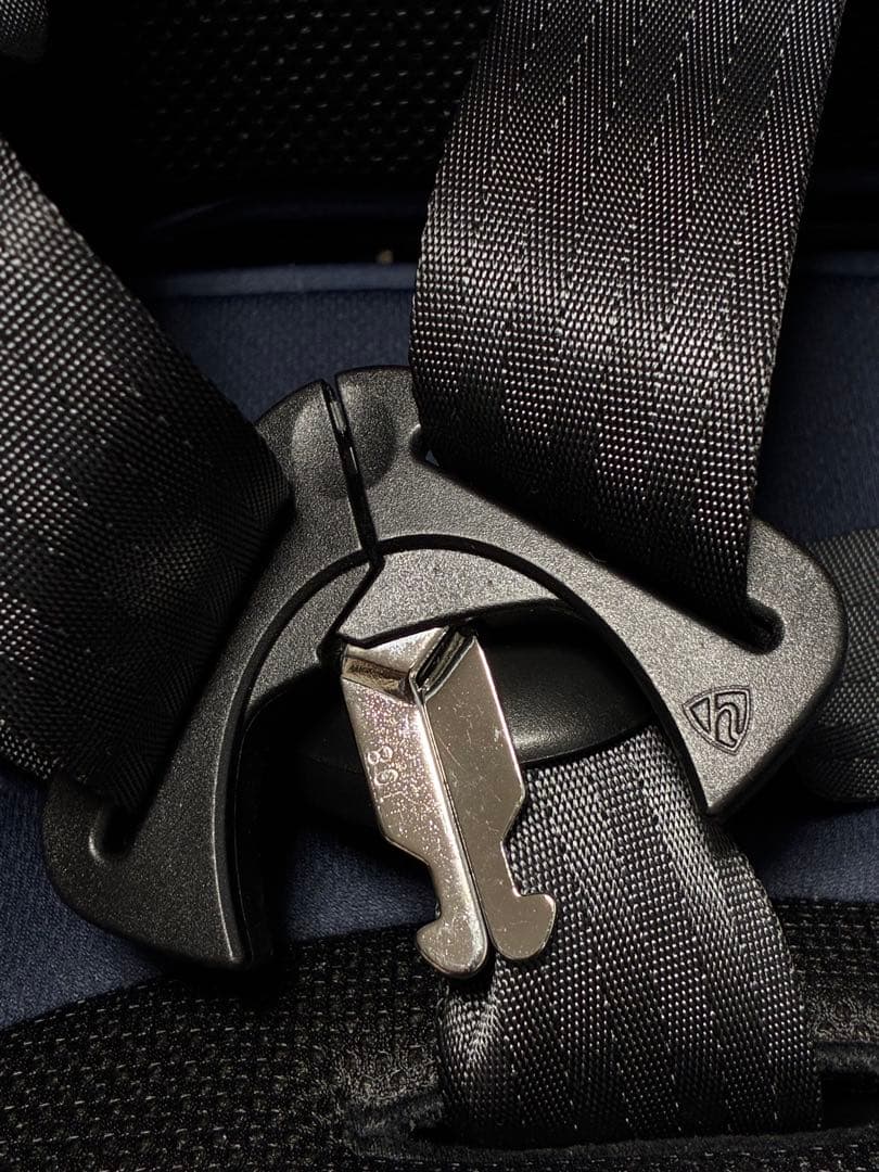 美品✴︎Joie ジュニアシートカトージエレベート　メッシュ　ネイビー