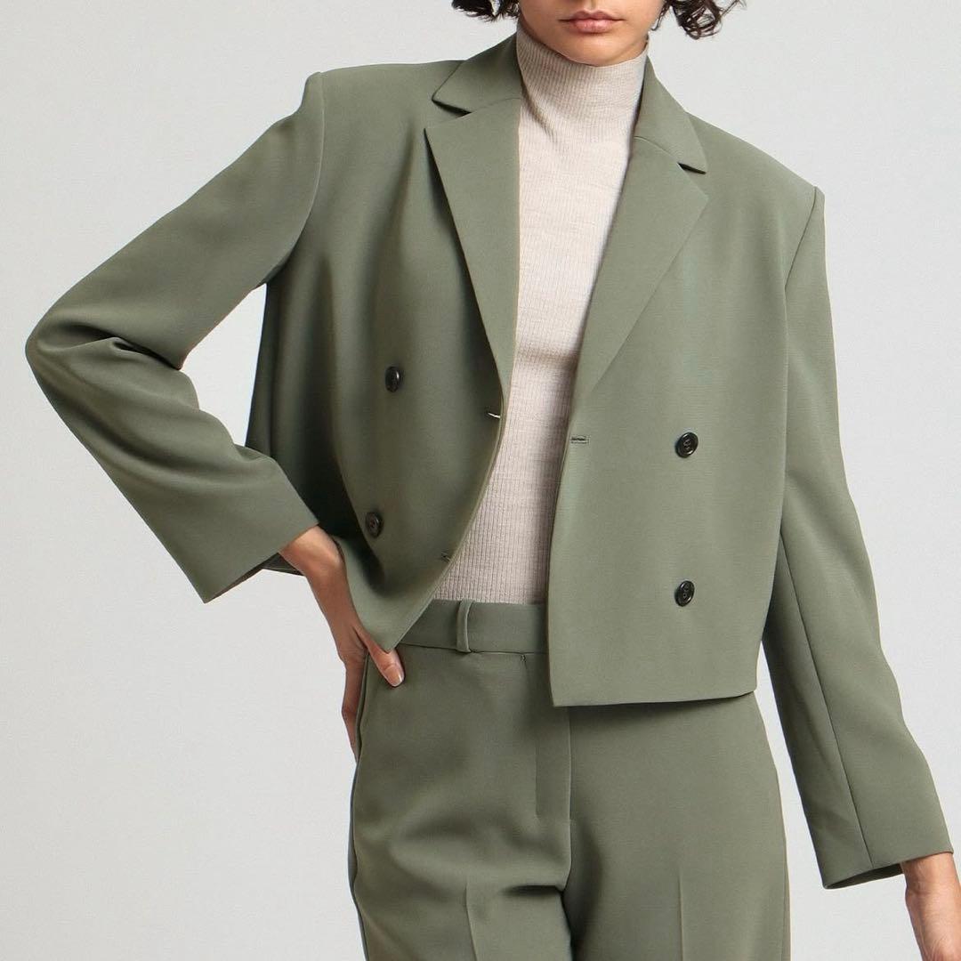 セオリー★クロップドダブルジャケット ショート丈　カーキ　M