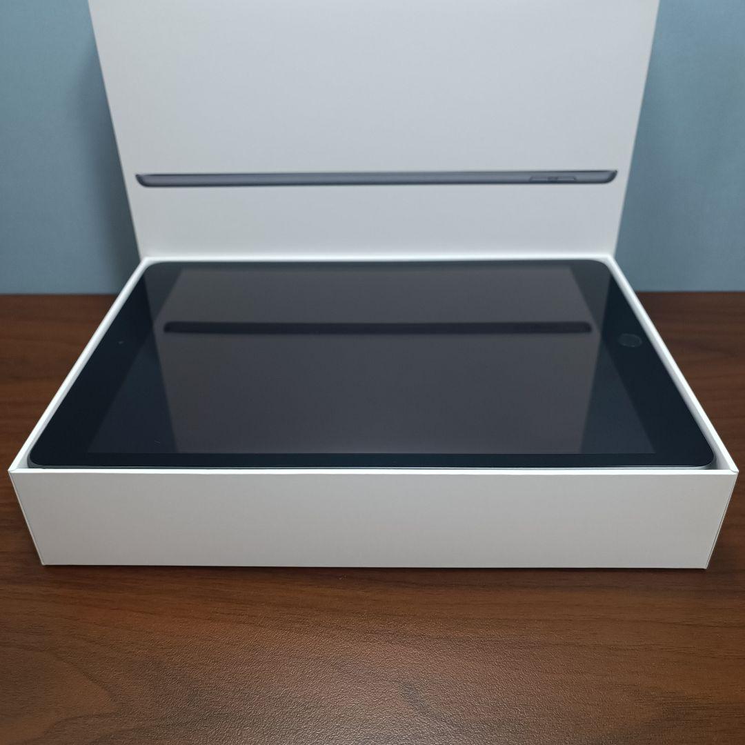 (美品) iPad 第8世代 WiFi Cellular Simフリー 32GB