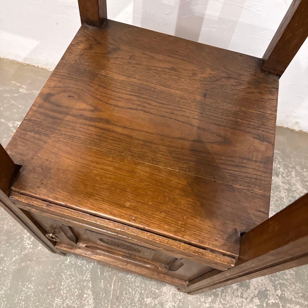 年末年始saleビンテージ　木製サイドテーブル　ベッドサイドテーブル