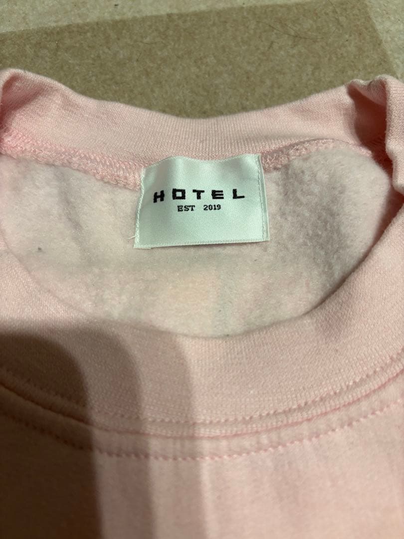 hotelという名の美容室 ピンク　山田レン　タトゥースタジオヤマダ