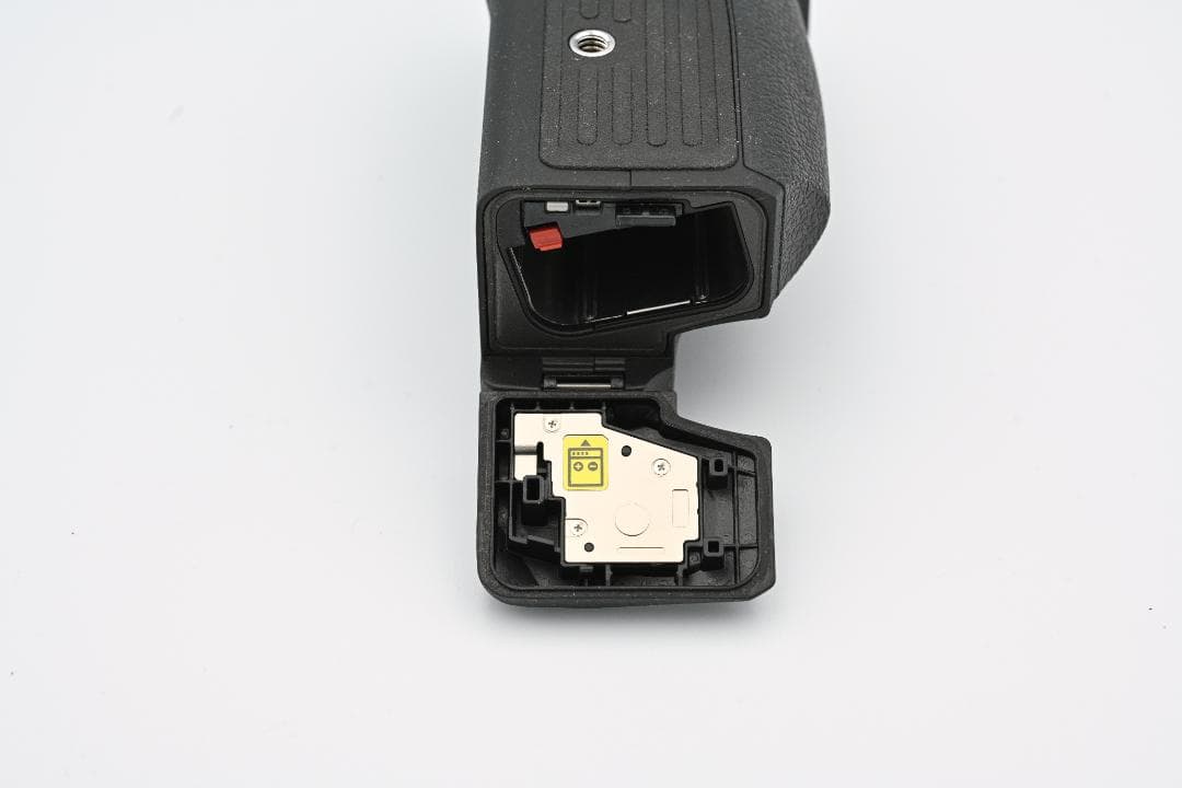 OM SYSTEM HLD-10 カメラグリップ