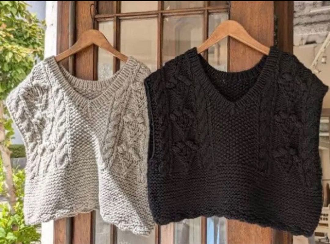 nest Robe ネストローブ ペルーポップルニットベスト ブラック