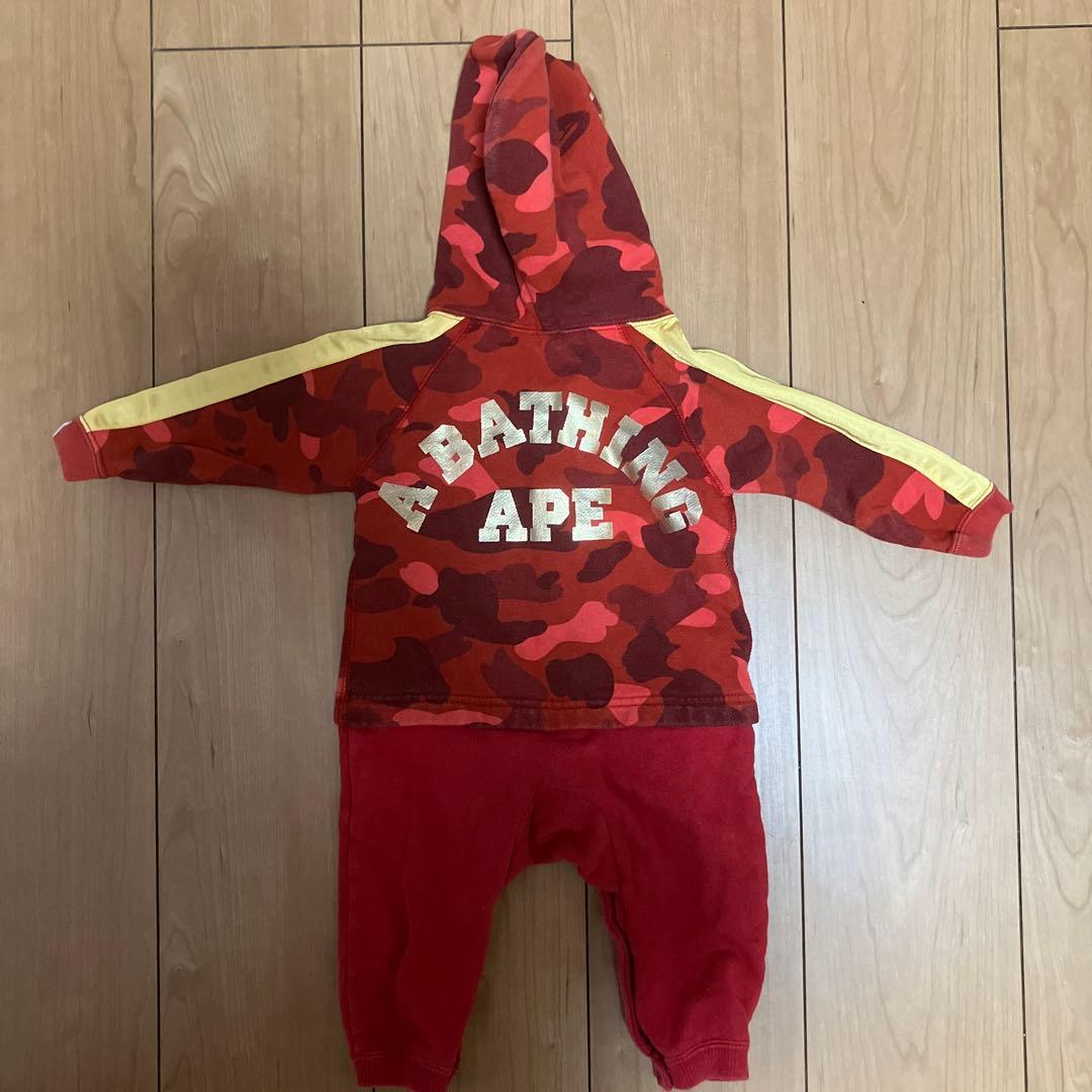 A BATHING APE ロンパースシャーク　アベイシングエイプ ロンパース
