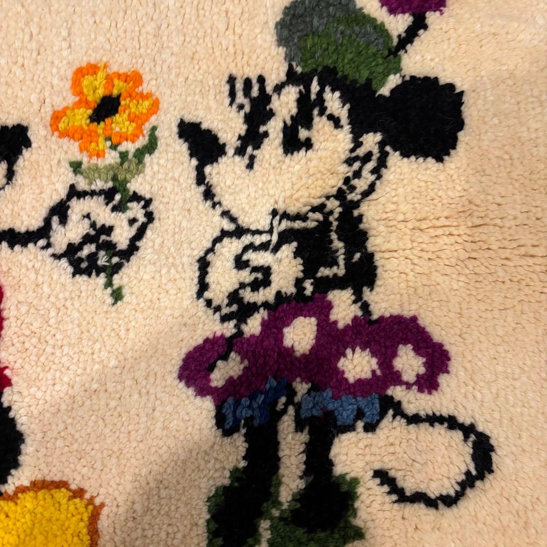 ミッキー＆ミニー ヴィンテージラグ 約111cm x 68cm