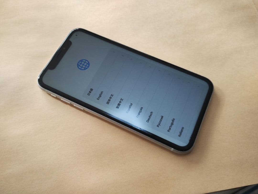 Apple iPhone XR ホワイト 128GB 　バッテリー残量89%