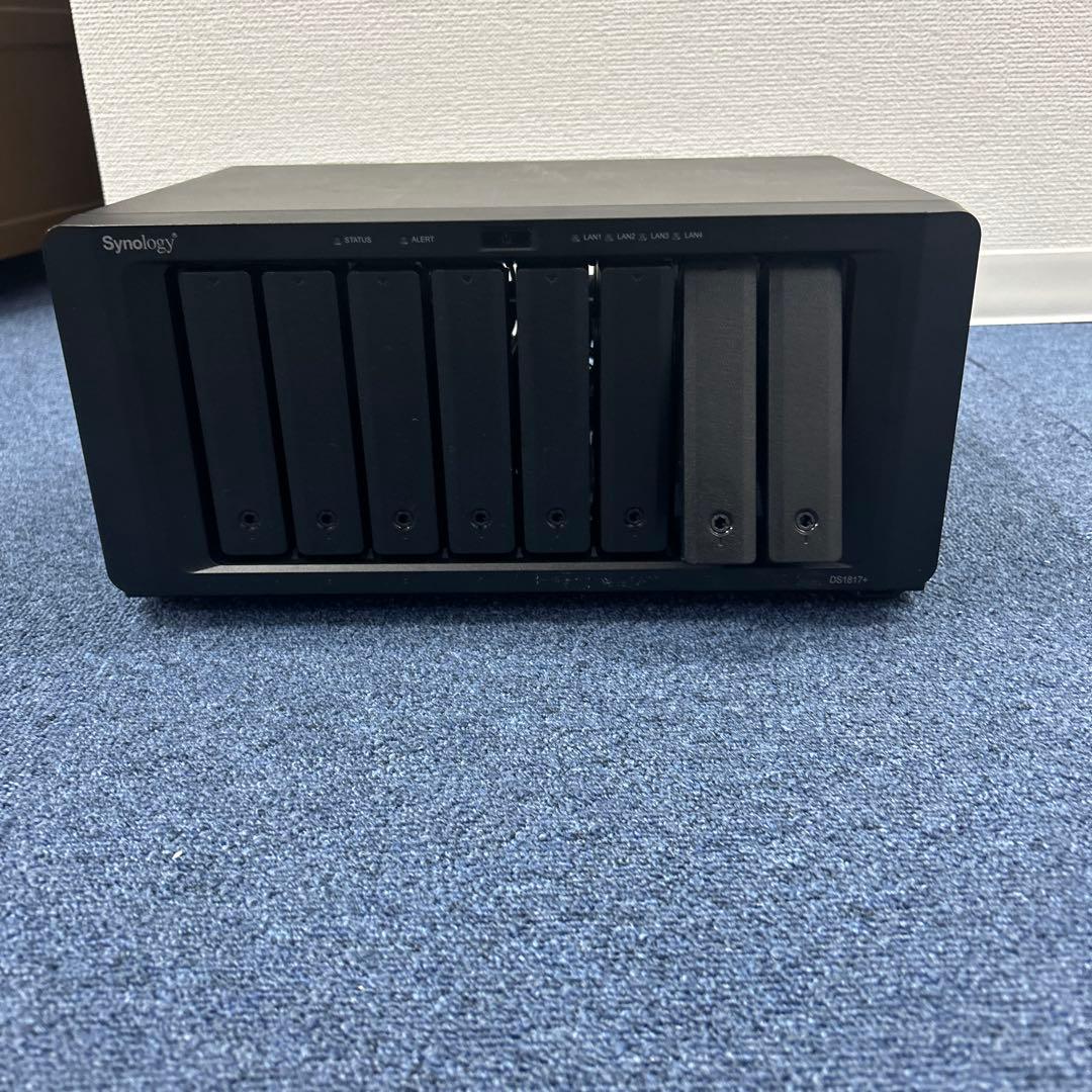 【訳有】Synology DiskStation DS1817＋【送料無料】