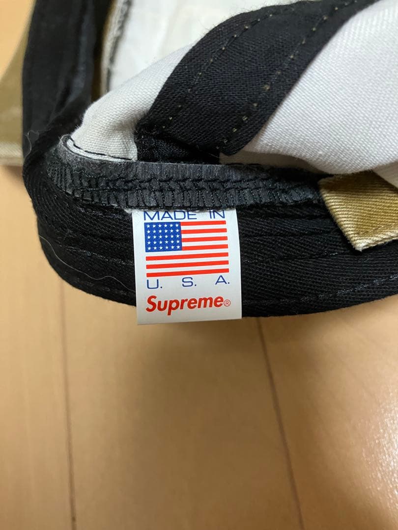 だ*め様 SUPREME Sロゴ キャップ