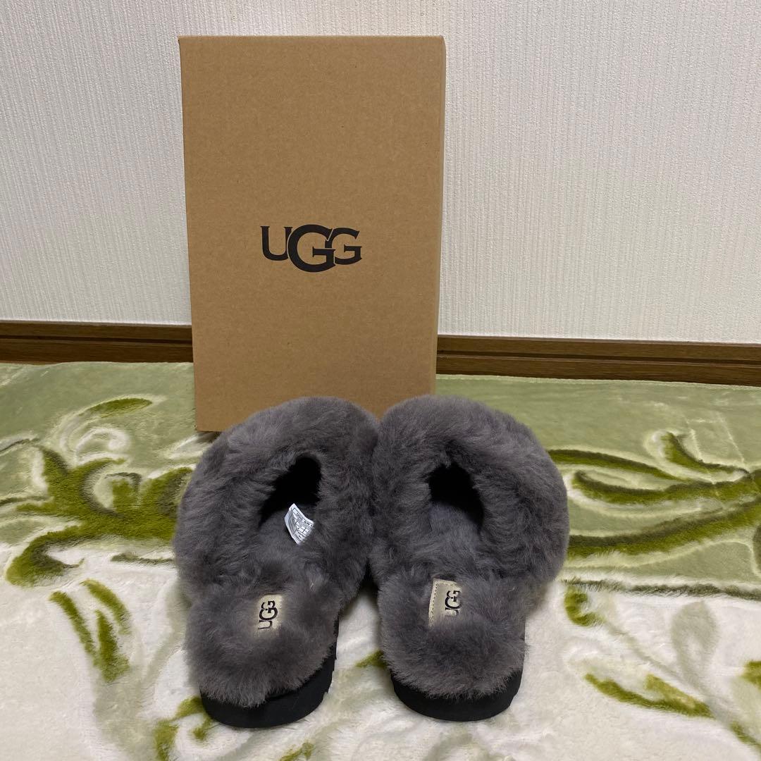 UGG シープスキン　ルームサンダル　新品　正規品