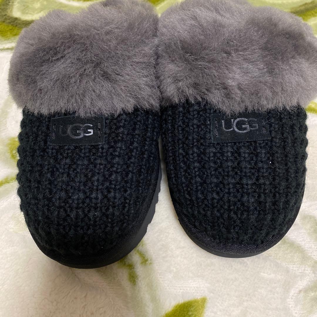 UGG シープスキン　ルームサンダル　新品　正規品