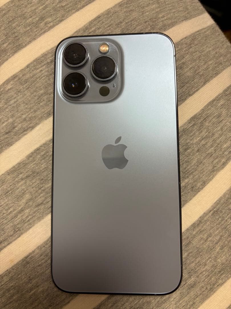 携帯電話本体 iPhone13pro