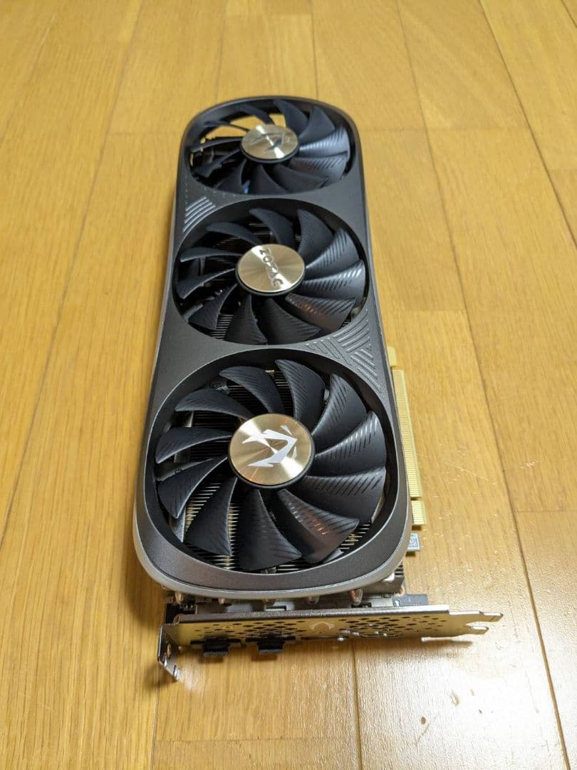 グラフィックボード・グラボ・ビデオカード ZOTAC GAMING GeForce RTX 4070 Ti Trinity