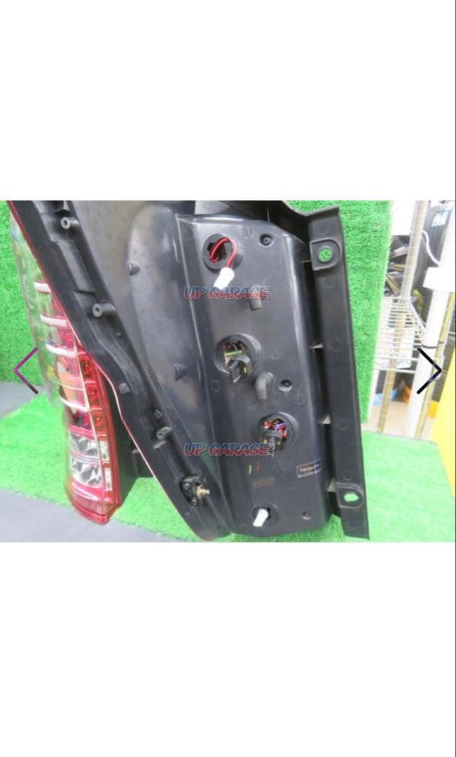 セール中　Valenti ヴァレンティテールランプ　ステップワゴンRK5