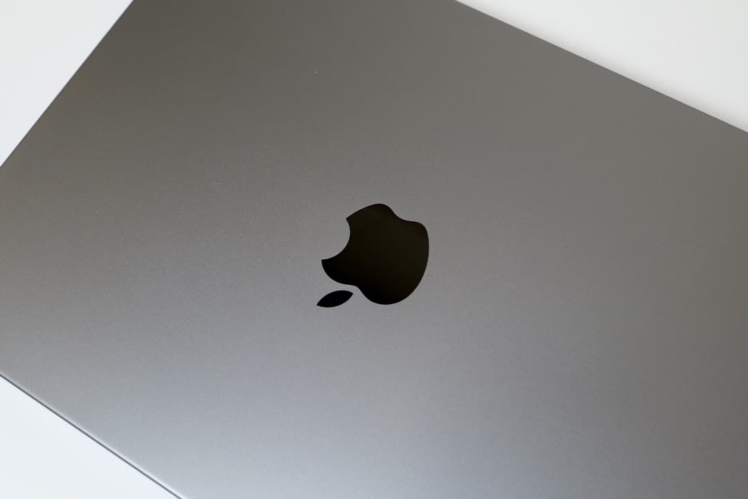 MacBook Pro M1 Pro 1TB CTO スペースグレイ 訳あり