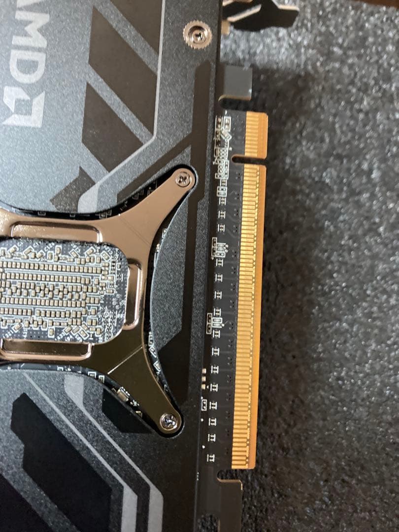 グラフィックボード・グラボ・ビデオカード ASROCK RX9070xt steel legend Dark