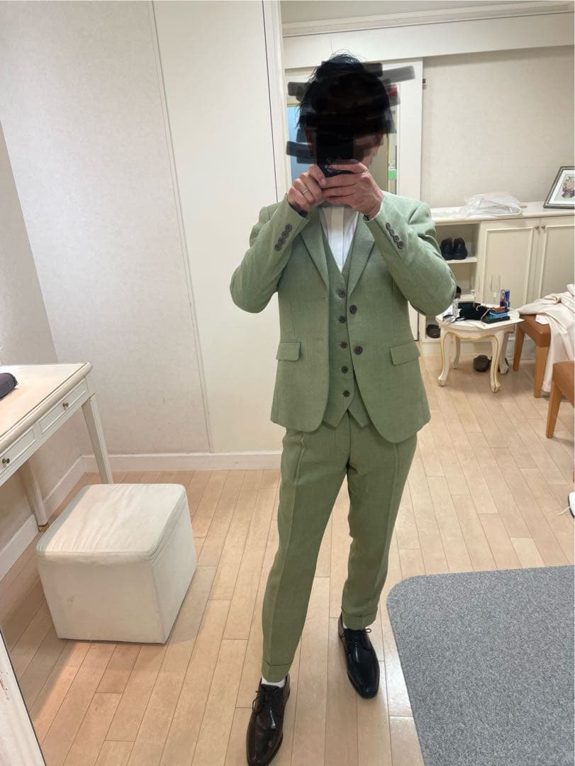 タキシード緑　結婚式タキシード　グリーンのタキシード