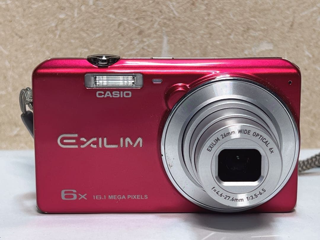 CASIO EXILIM EX-ZS25コンパクトデジタルカメラ
