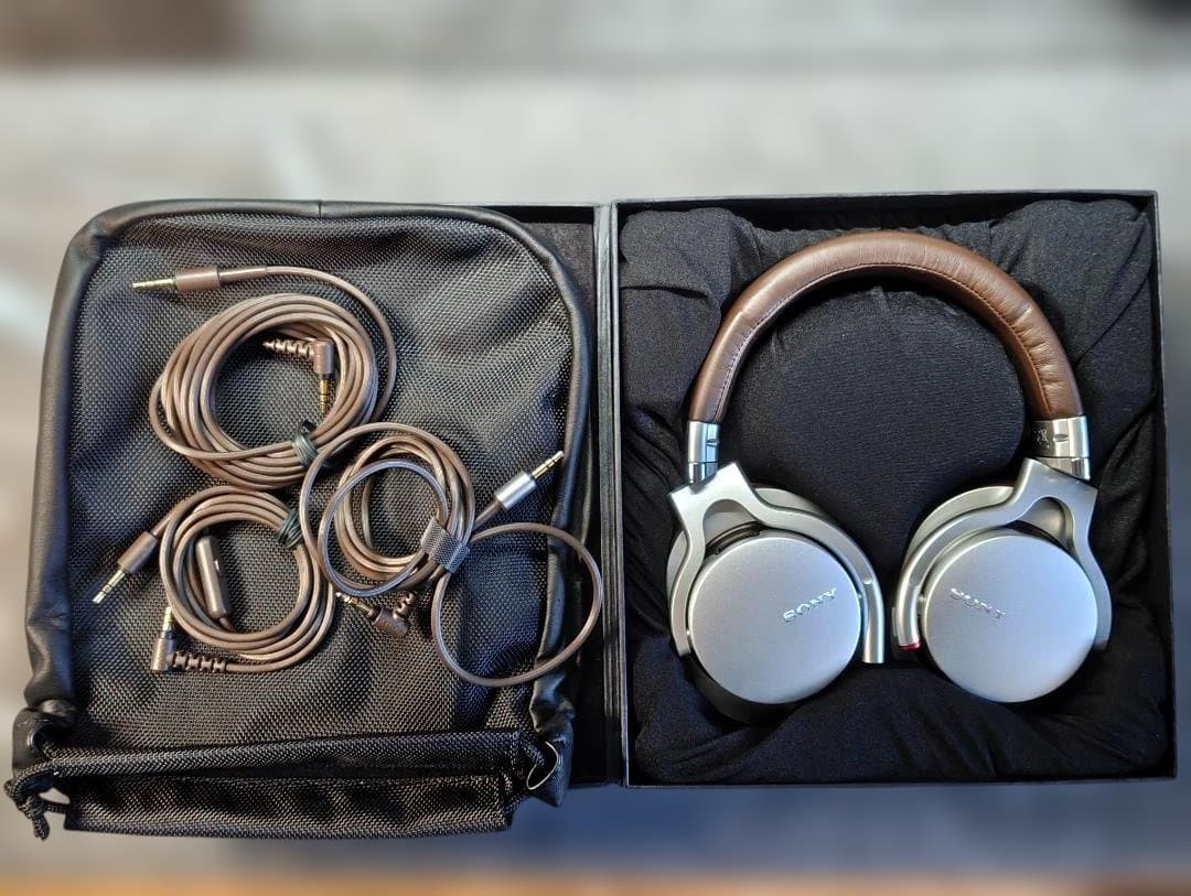 SONY リケーブル可能ヘッドホン シルバー MDR-1RMK2