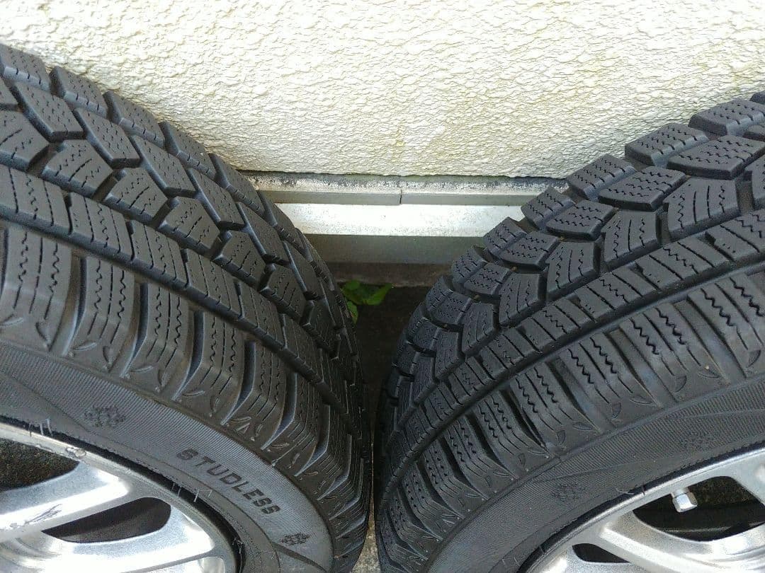 スタッドレス　アルミ４本155/65R14 ゴム良好　溝良好　東京都引取限定