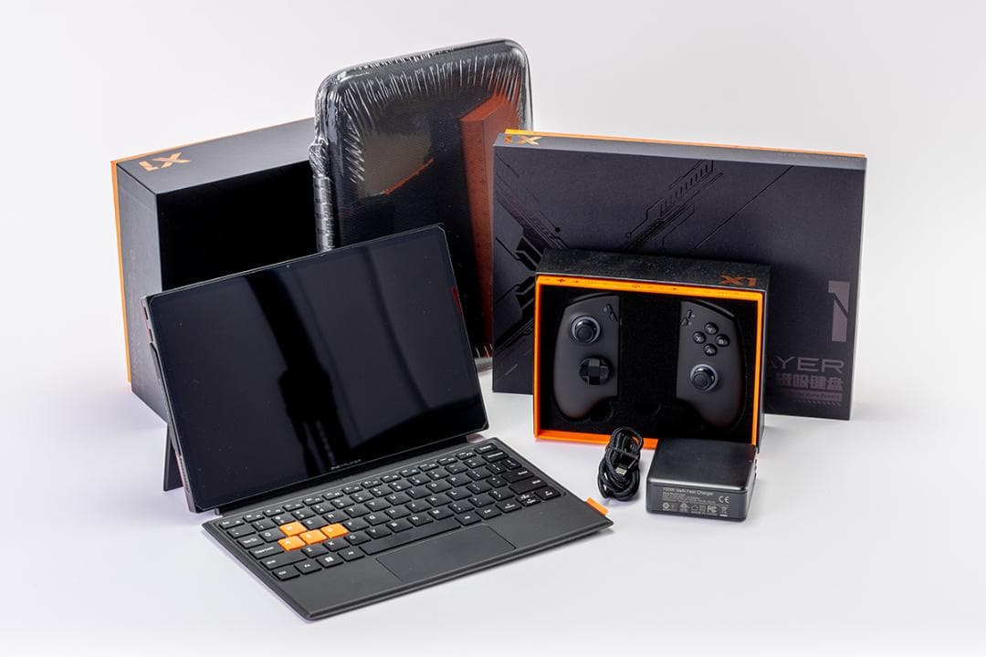 ミニPC ONEXPLAYER X1 CoreUltra 7 155H 32GB/1TB