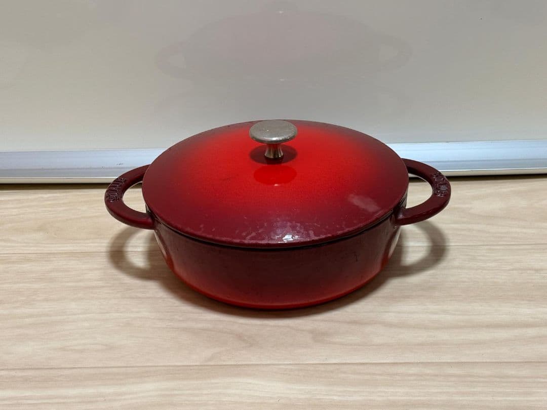 STAUB ホーロー鍋 20cm 赤 中古