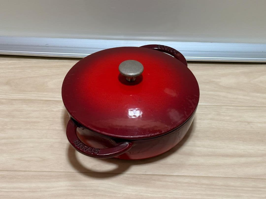 STAUB ホーロー鍋 20cm 赤 中古